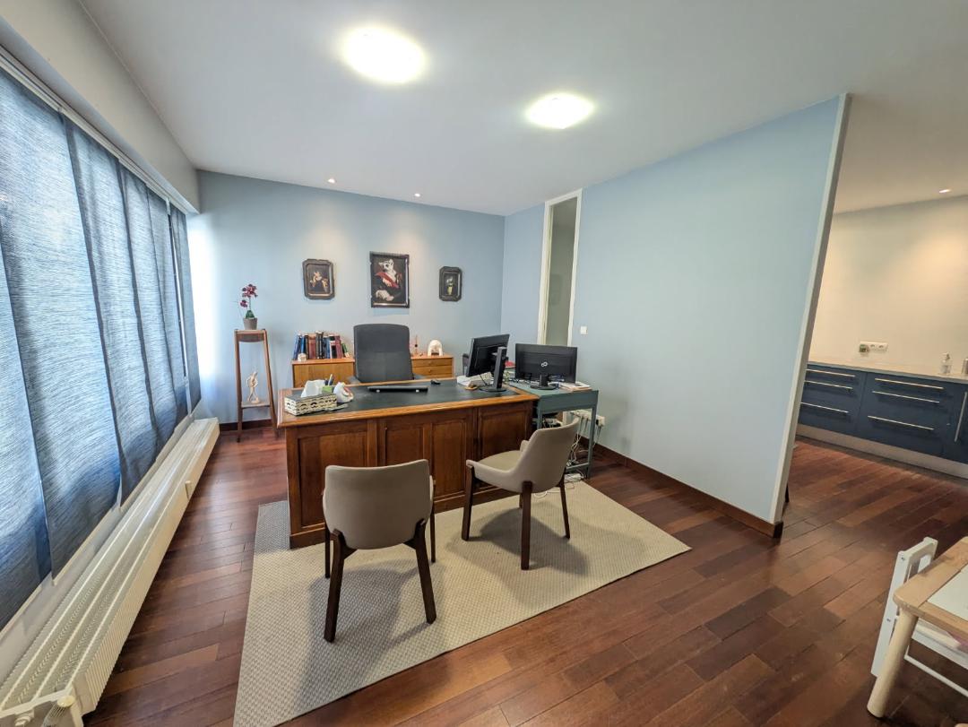 Local Professionnel Dijon Centre Ville